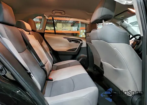 2021 Toyota Rav4 Xle from USA, damaged, VIN 2T3P1RFV6MC236433